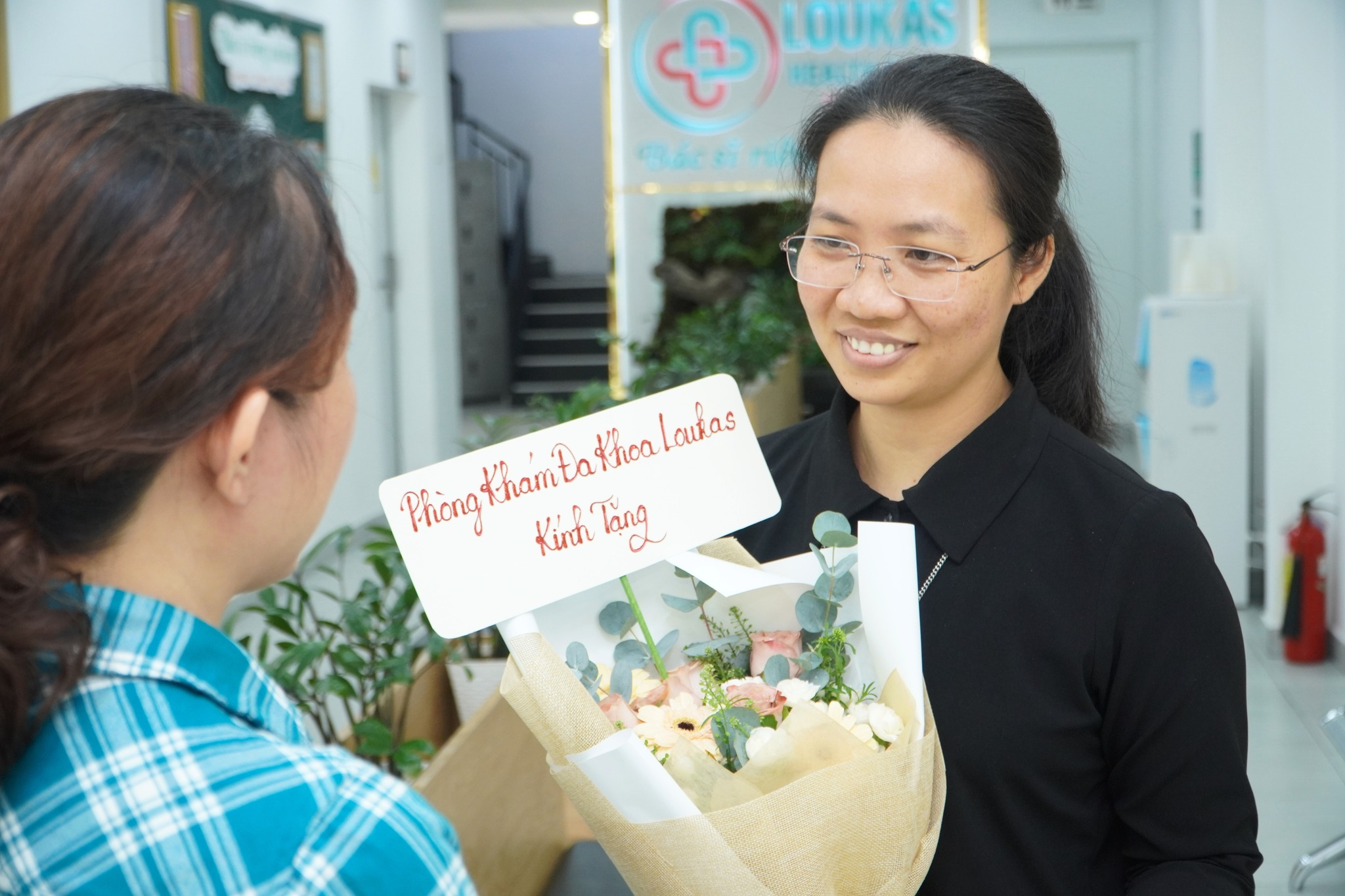Món quà sức khỏe trong Tháng Hoa